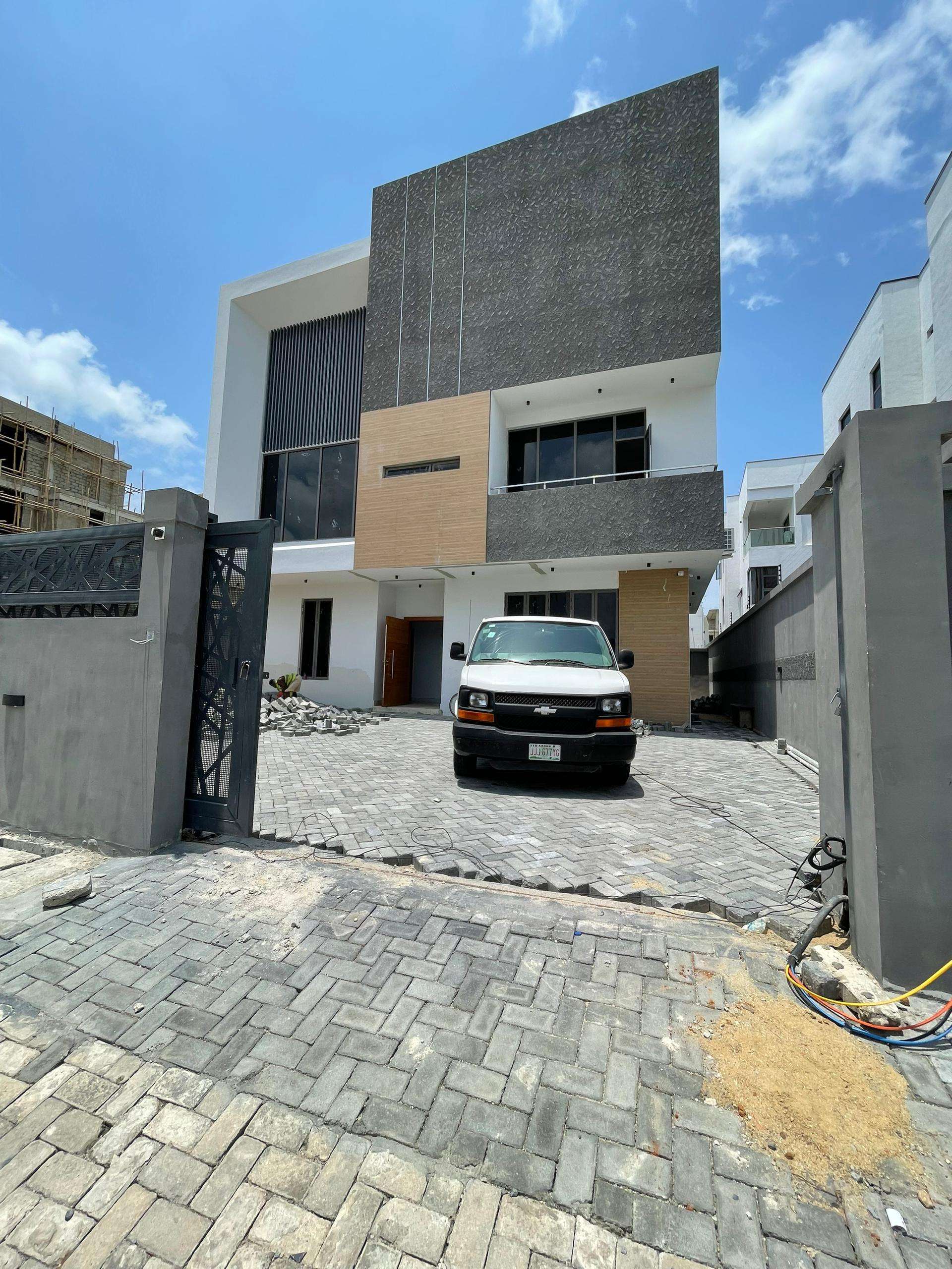 Luxury 5 Bedroom Fully Detached Duplex For Sale @N1.4B Asking