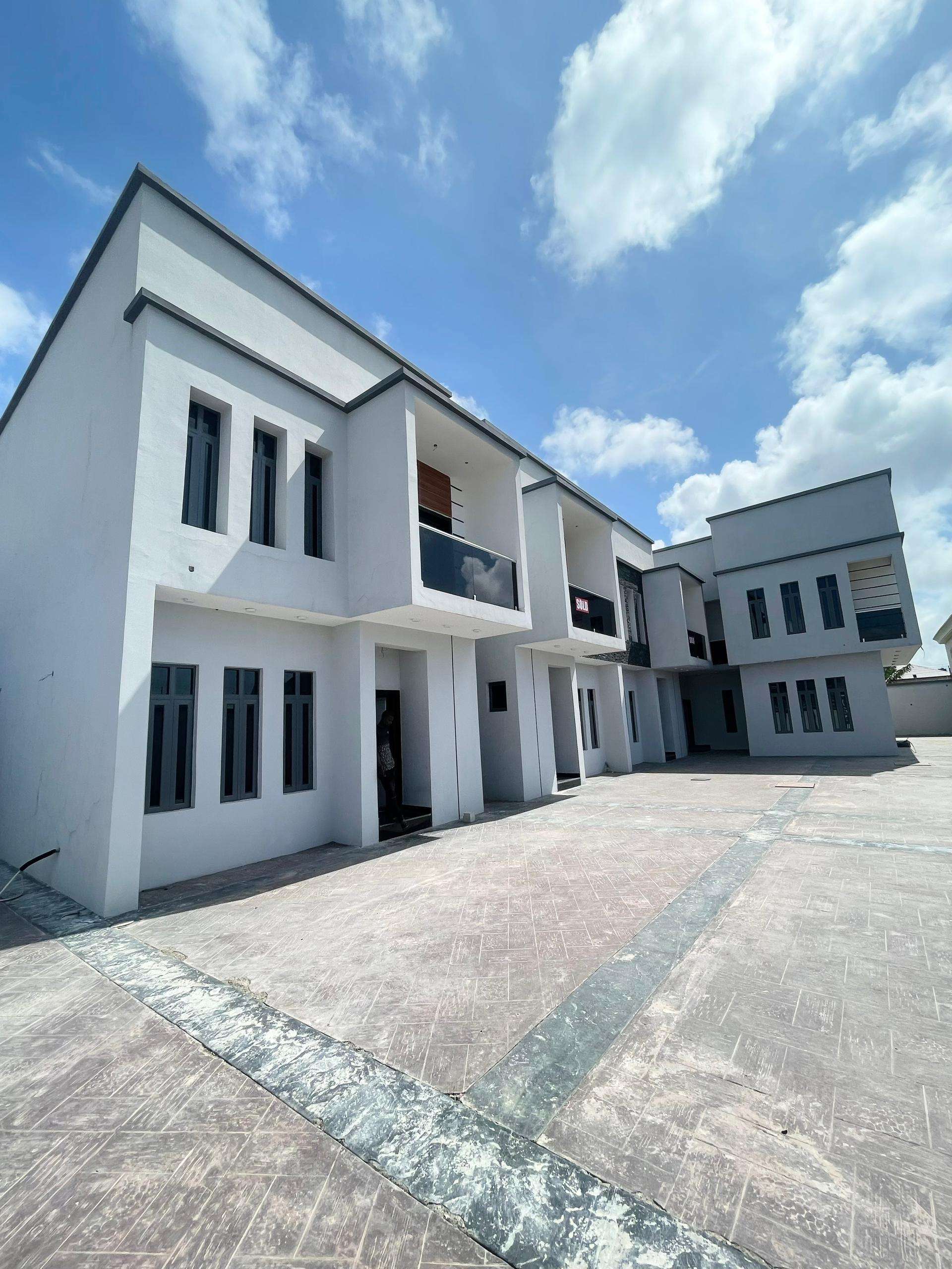 2 & 3 Bedroom Terrace Duplex For Sale @ Ajah Lekki
