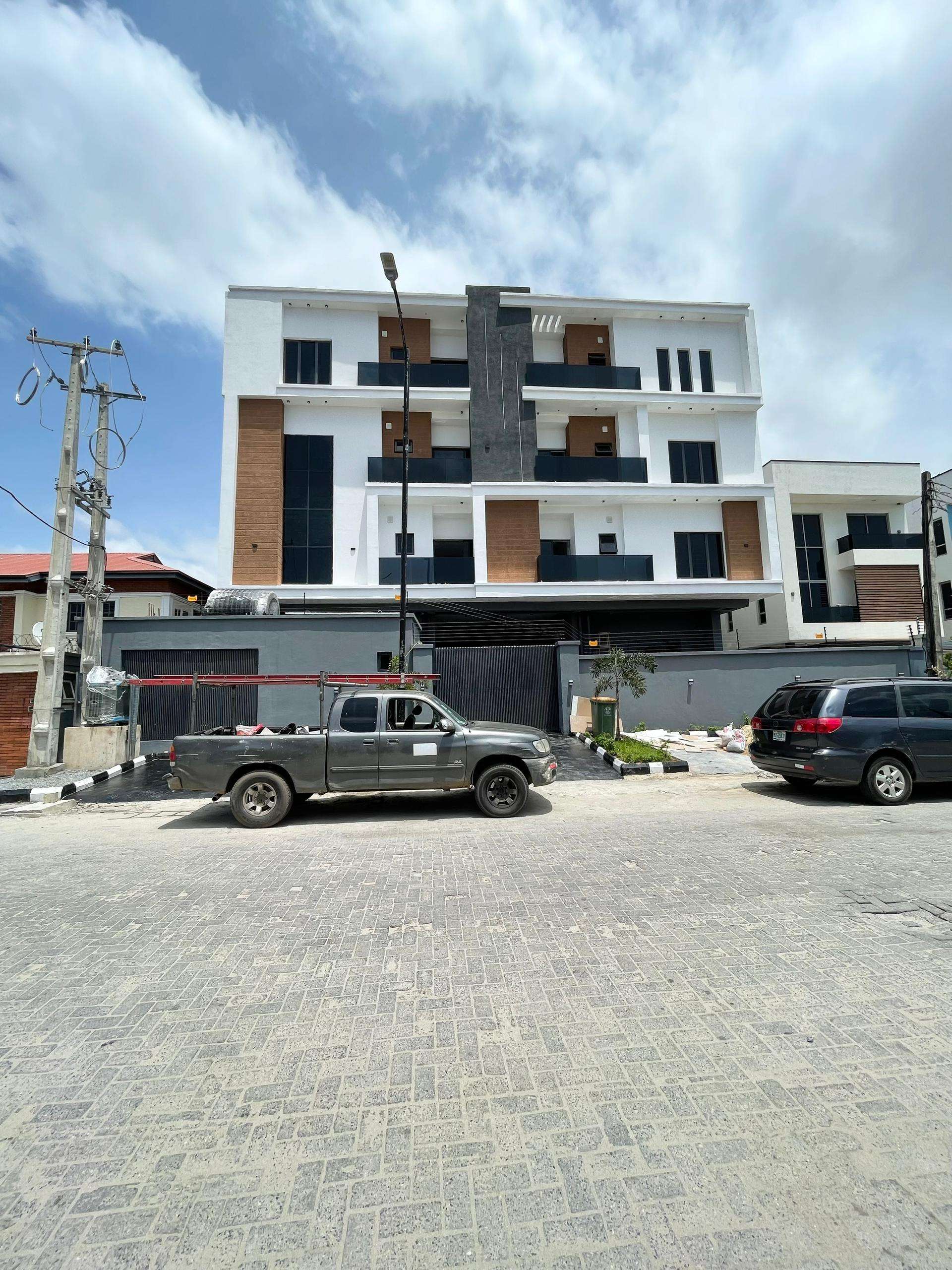 3 Bedroom Service Apartment For Sale @Lekki Phase 1 Lagos